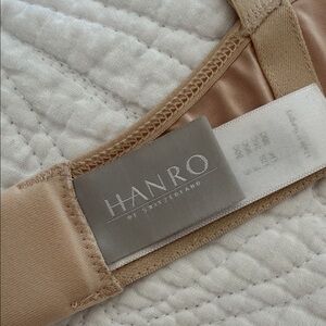 Satin Deluxe Soft Cup Wireless T-Shirt Bra. Like new.